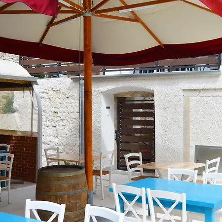 Konukevi Sentimento Pula